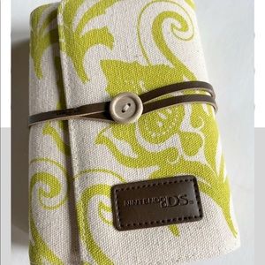 Nintendo DS Trifold Floral Canvas Travel Case Bag